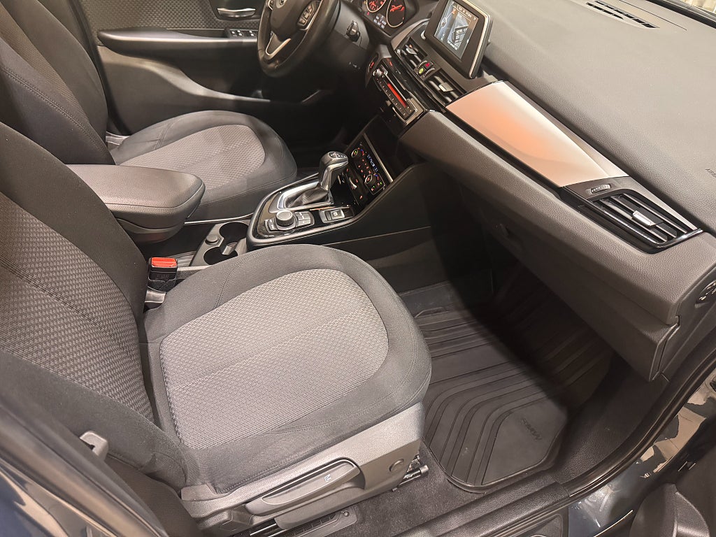 BMW 218 2015 - miniatyr 29