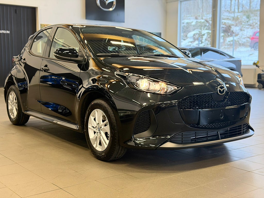 Mazda 2 Hybrid Centre-line / Backkamera / Adaptiv farthållare /