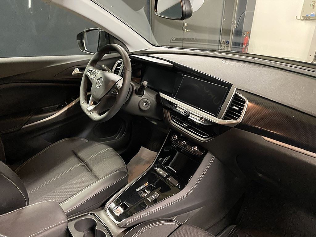 Bild på Opel Grandland GS-Line 1.2 Turbo 130hk Aut KAMPANJRÄNTA 3,99%