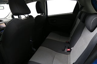 Halvkombi Toyota Yaris 22 av 23