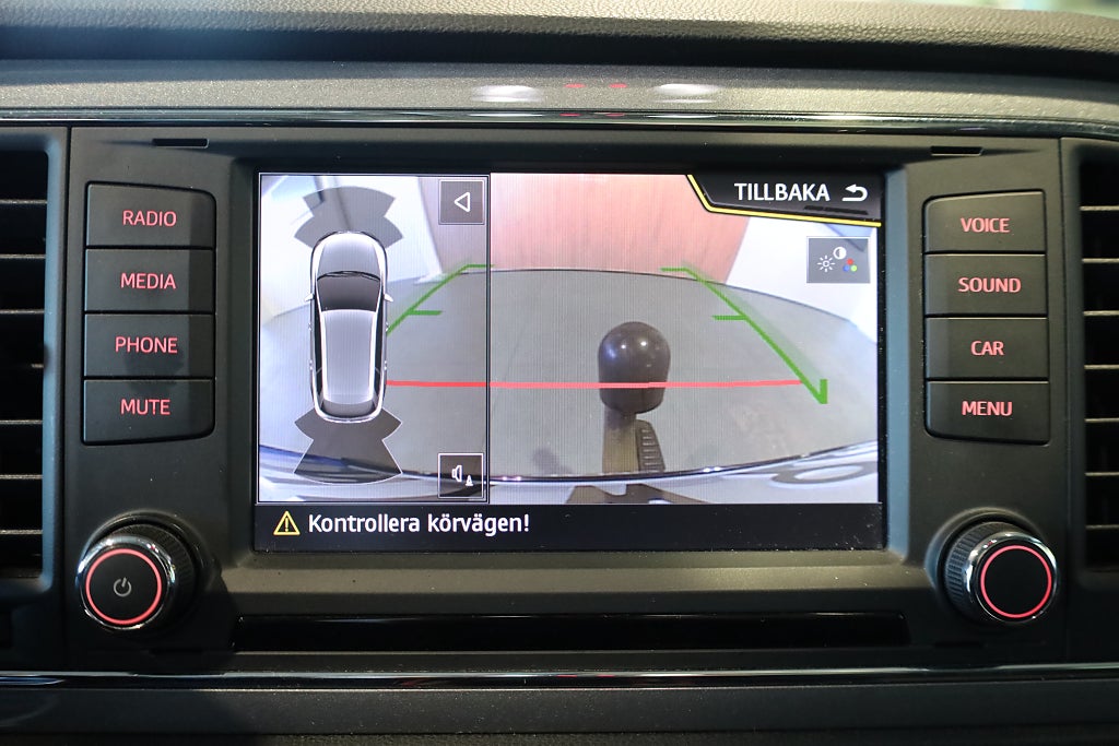 Seat Leon ST 1.4 TSI FR Pano Drag Kamera PDC Blåtand