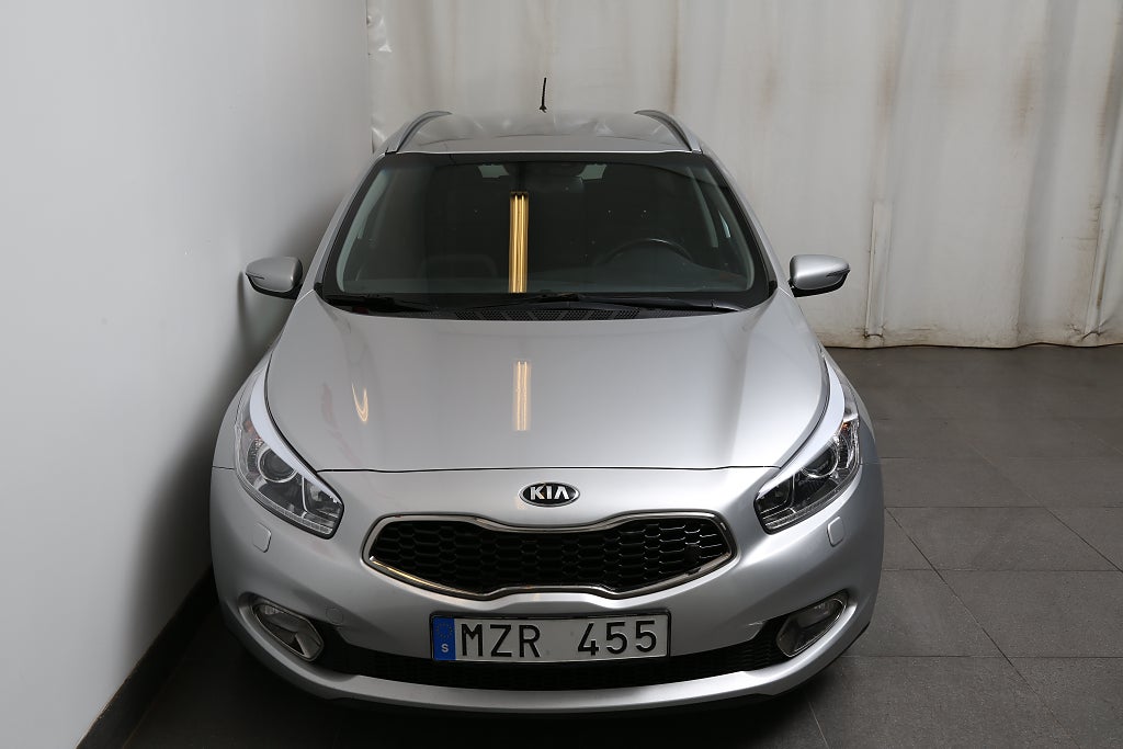 Kia Ceed cee'd_sw 1,6 CRDi 128hk Komfort Motorv Drag 2013