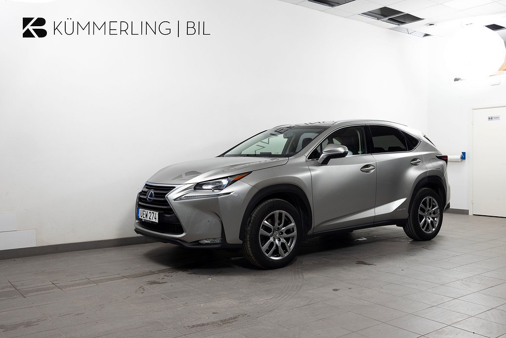 Lexus NX 300h AWD 2.5 E-CVT Executive Kamera/Navi/Elstolar