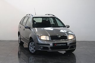 Skoda Fabia 1.2TSI 64HK KOMBI KAMKEDJA 4000MIL