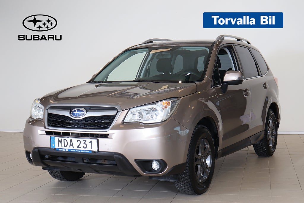 Subaru Forester 2.0 150HK 4WD AUT Drag Värmare B-Kamera Vinterhjul