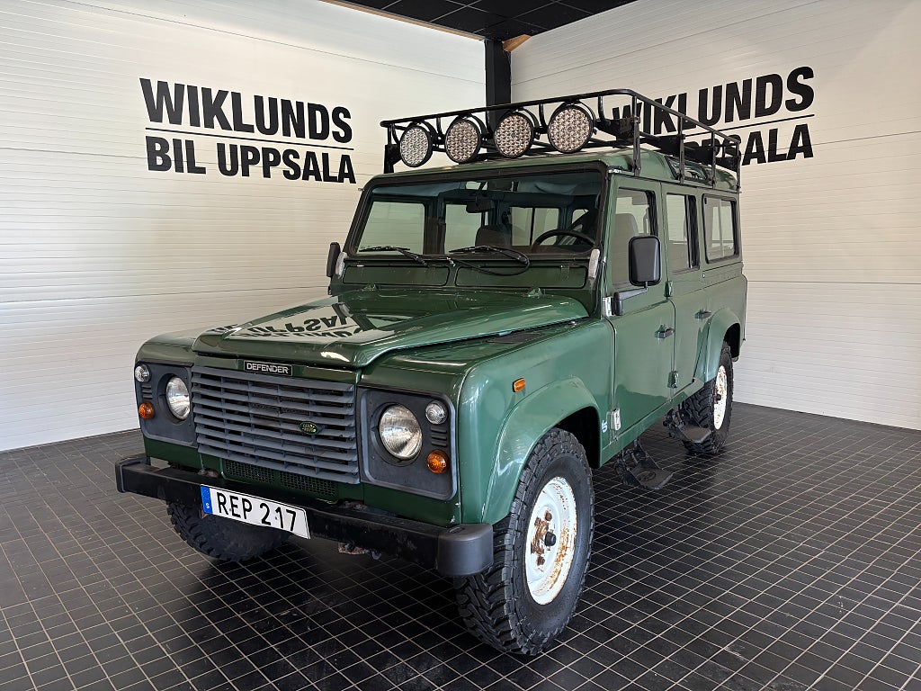Land Rover Defender 110 110 Kombi 2.5 TD5 4x4 122hk 9-Säten NYBES