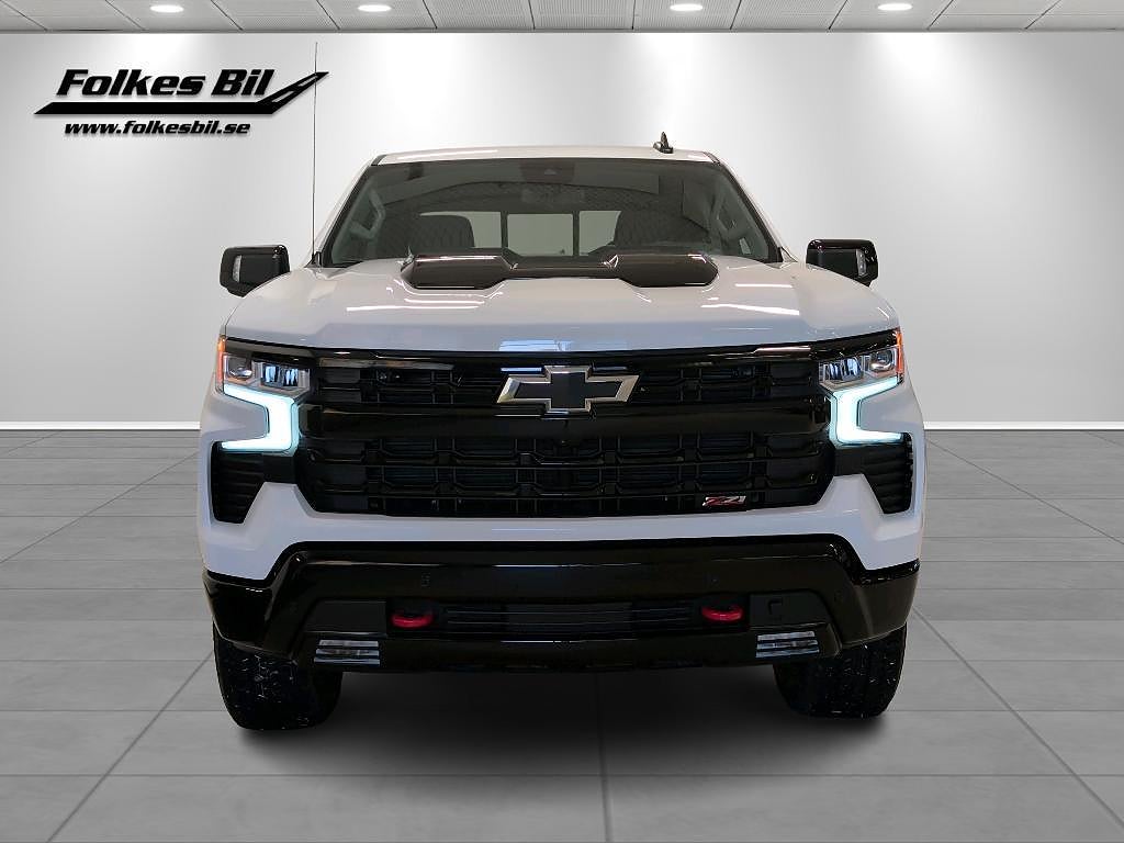 Chevrolet Silverado 1500 Trail Boss Duramax 309 hk OMG LEVERANS LÅG SKATT
