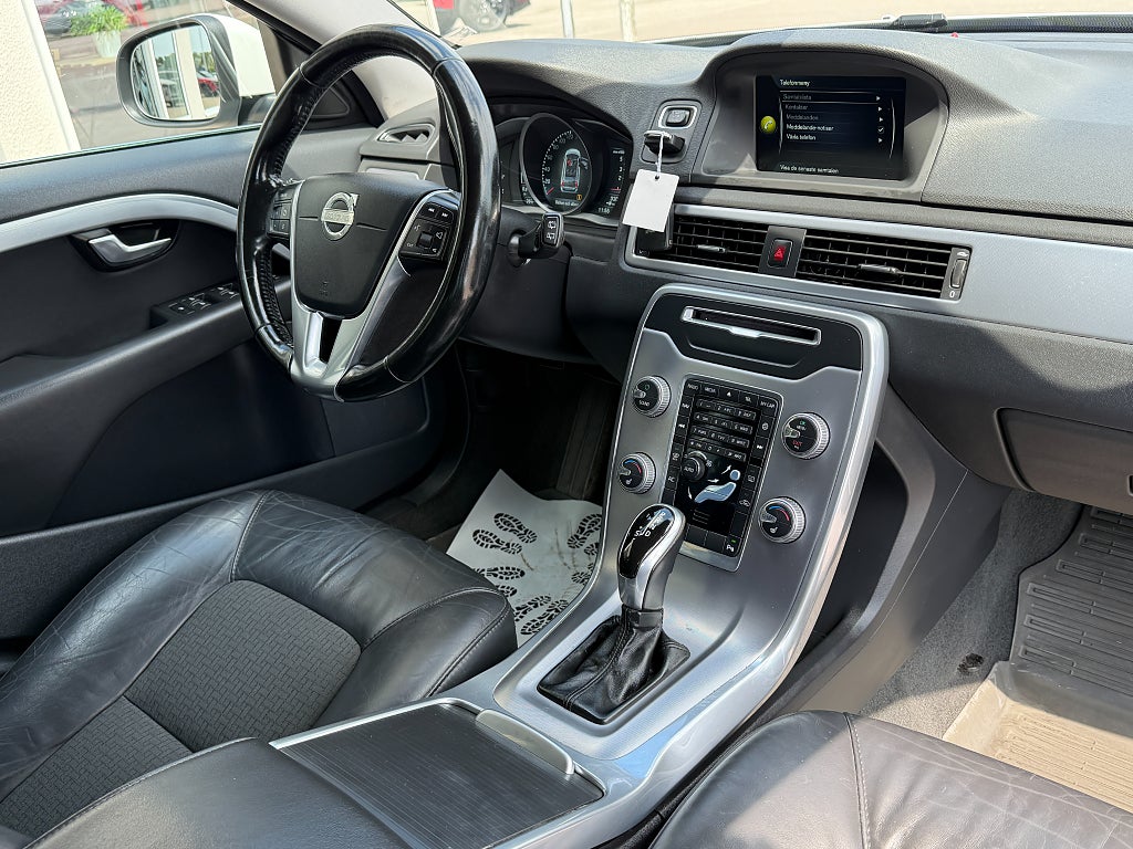 Volvo V70 D4 AWD Momentum 181 hk