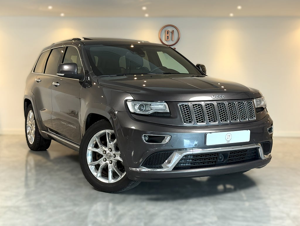 Jeep Grand Cherokee 3.0 V6 250HK CRD 4WD PANORAMA SKINN LUFT