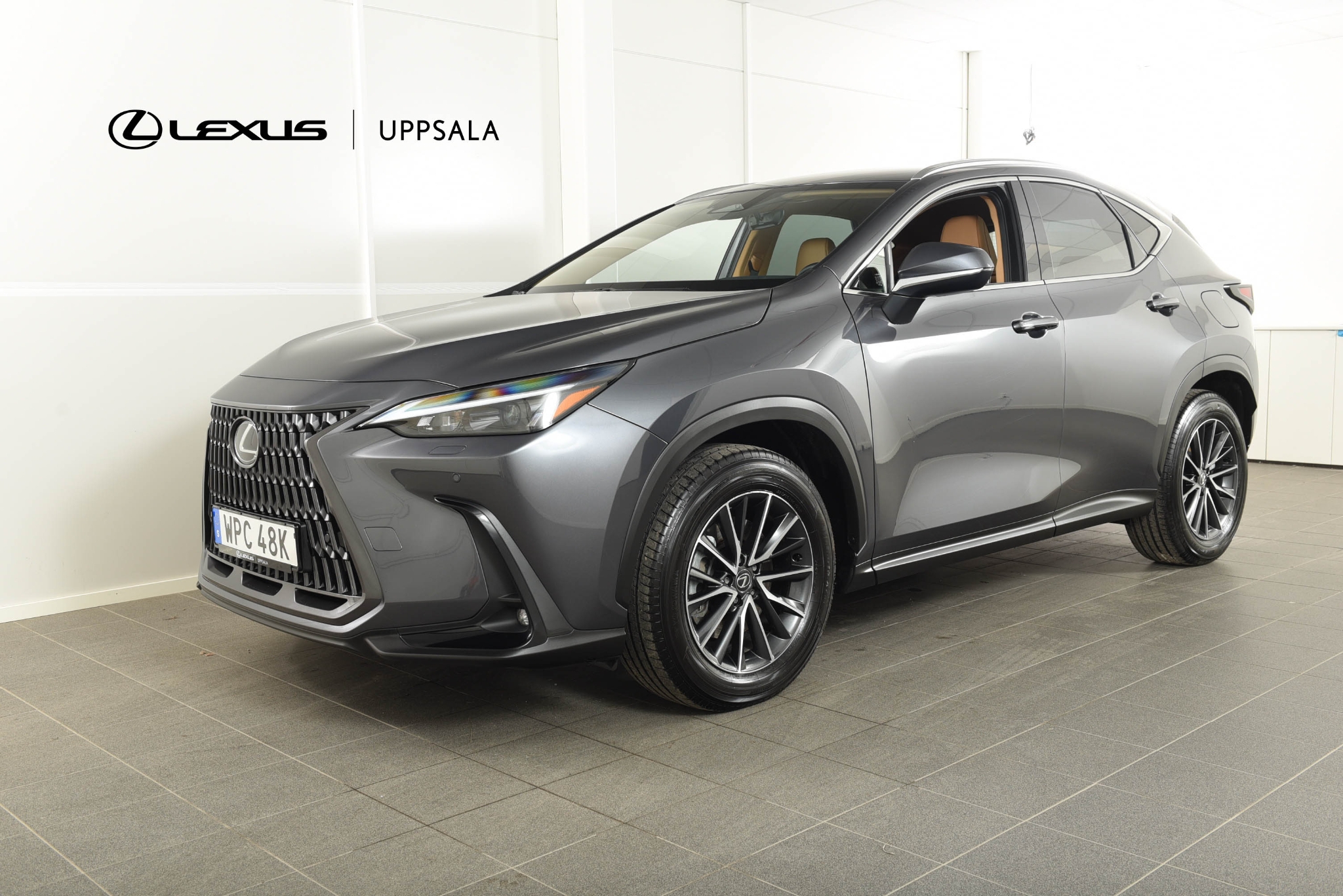 Lexus NX 450h+ 2026, photo 6/10