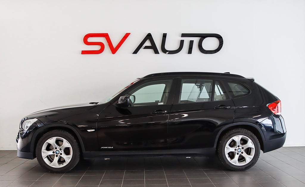 BMW X1 BMW X1 xDrive18d A-TRAKTOR Sportstolar Carplay