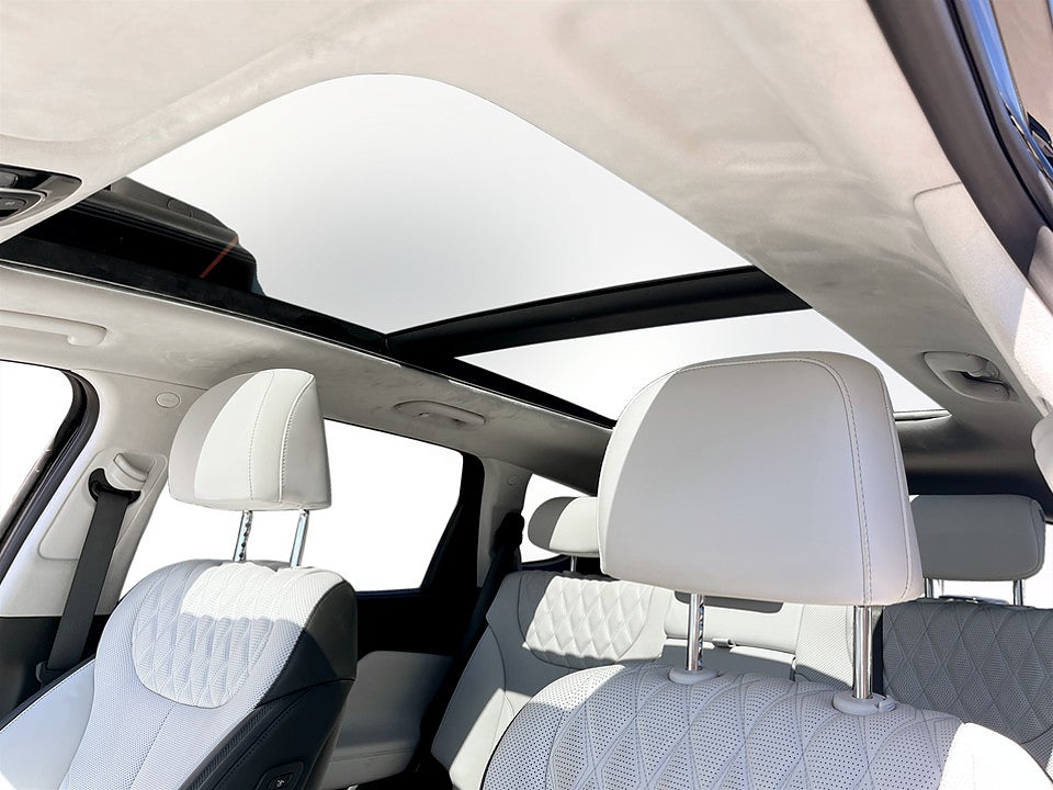 Bild på Hyundai Santa Fe PHEV Advanced 265hk Aut 4WD 7-SITS SKINNKLÄDSEL PANO