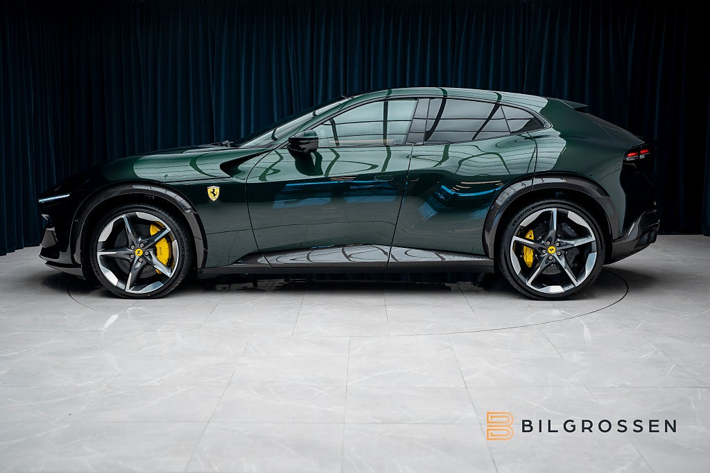 Ferrari Purosangue 6.5L V12 725hk Full Kolfiber Verde Zeltweg Sv-Såld NY