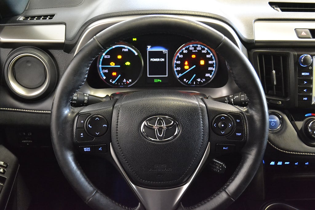 Toyota RAV4 Hybrid 2.5 Dual VVT-i AWD-i E-CVT X-Edition Drag M-Värm 2018