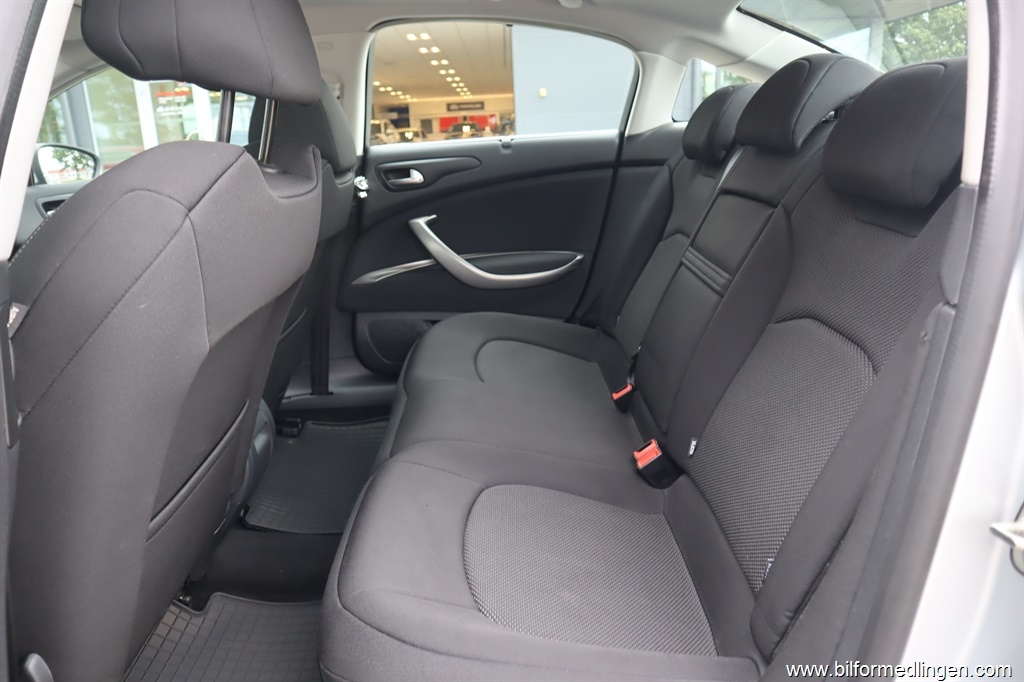 Citroen C5 Sedan 1.6 THP 2015, kuva 5/47