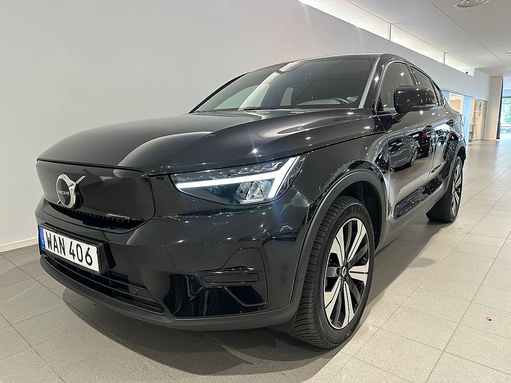 Volvo C40 Recharge Core / Panoramaglastak / Navigation /...