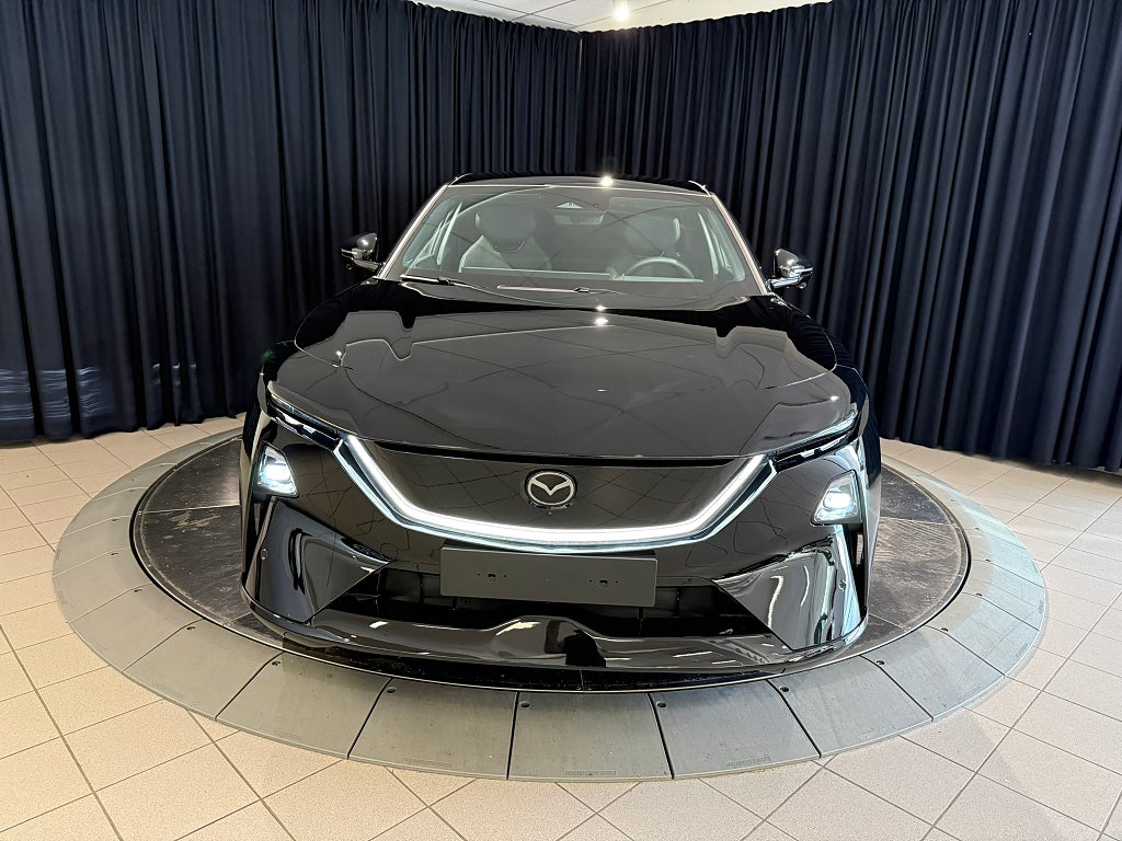 Mazda CX-6e 2026 - miniatyr 2