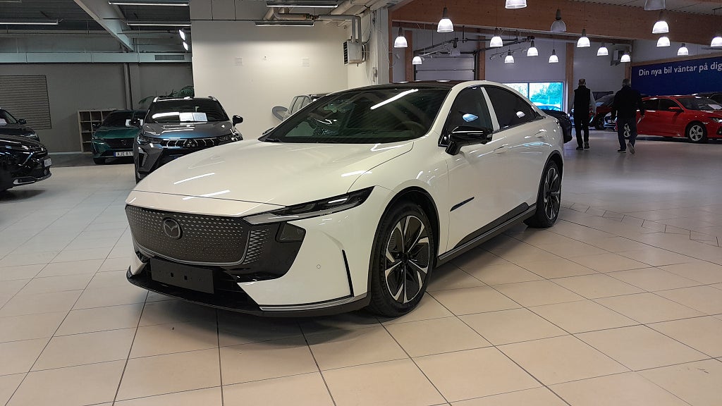 Mazda 6e EL Standard Range AUT Takumi Plus