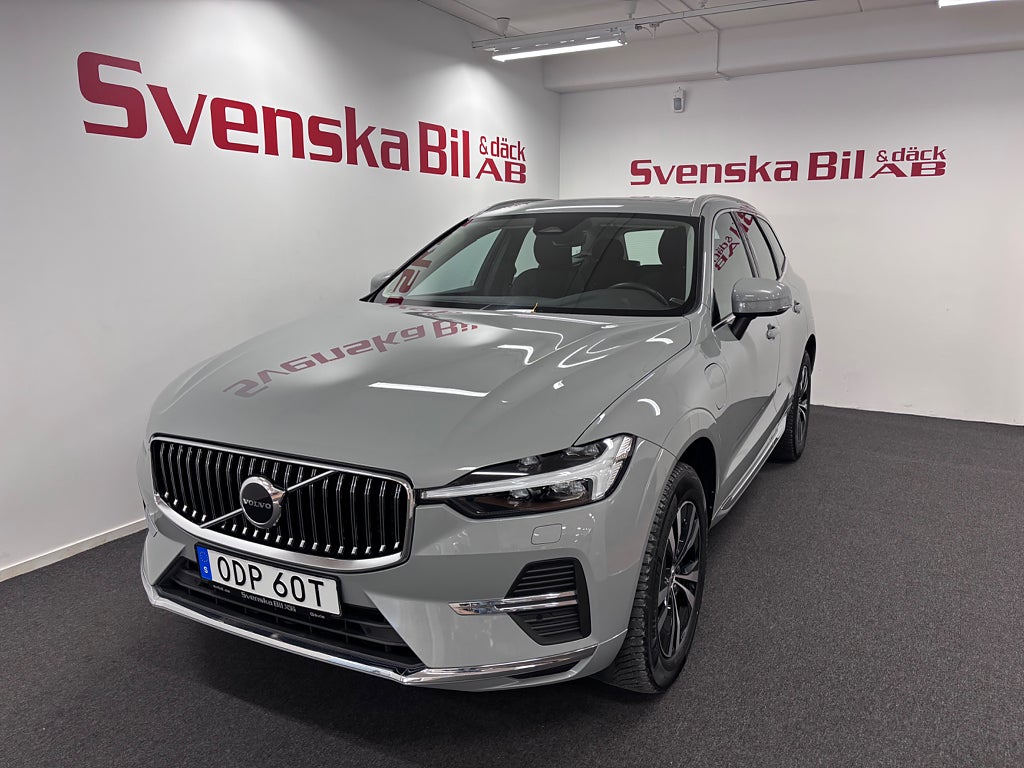 Volvo XC60 Recharge T6 AWD Geartronic Core Drag Pano 2,99% ränta