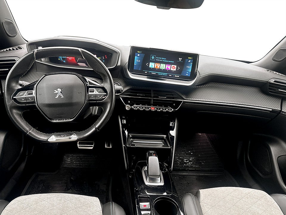 Bild på Peugeot e-2008 GT 50kWh 136hk Aut B-KAMERA CARPLAY