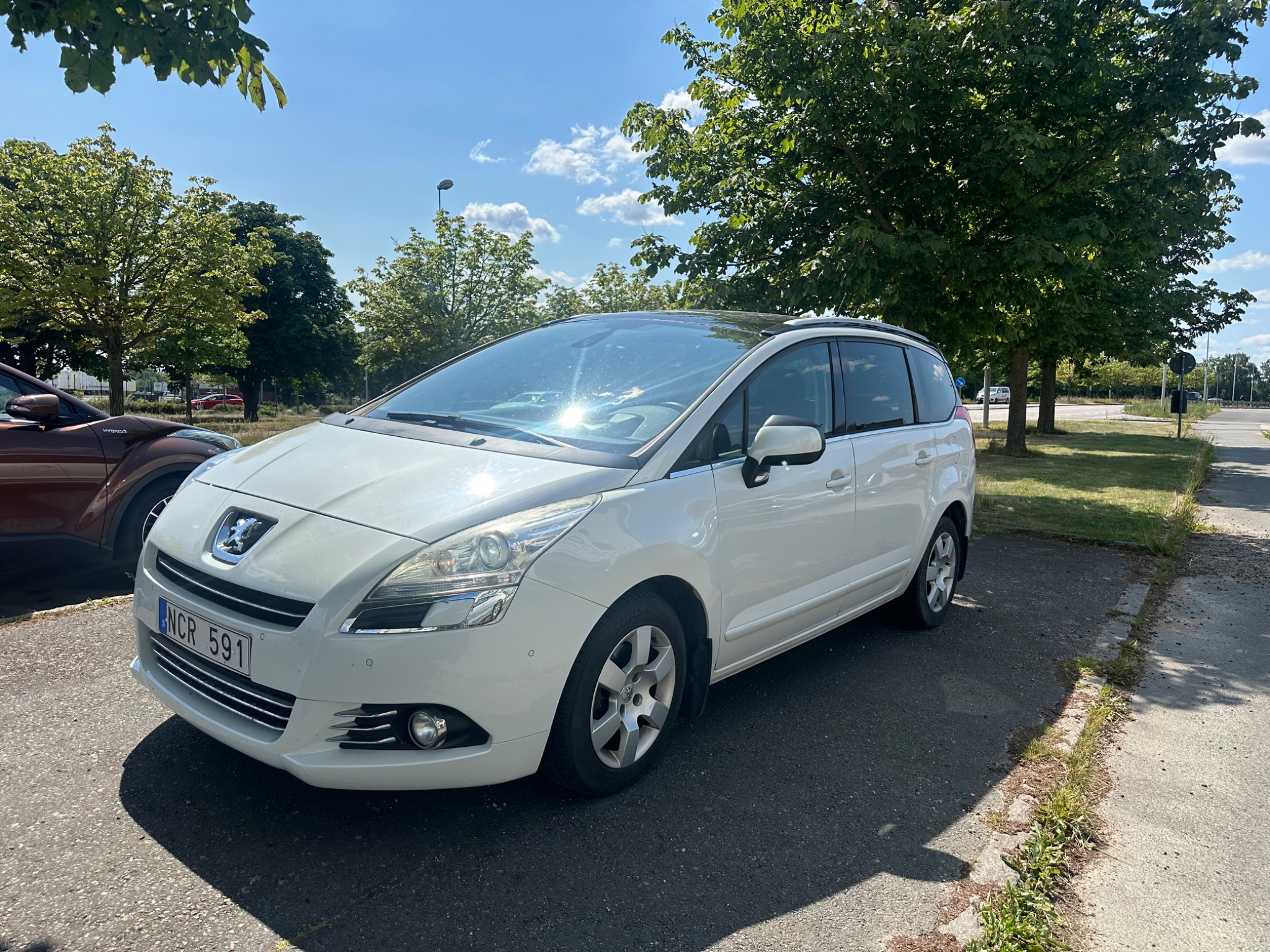 Peugeot 5008 2013, kuva 6/10
