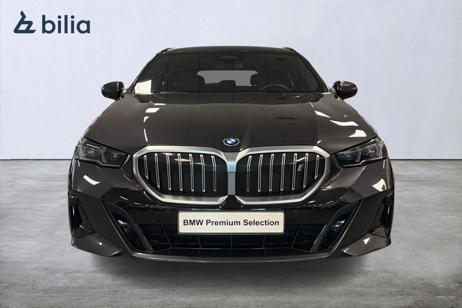 BMW i5 eDrive 40 Touring M-sport 2025, bild 5/47