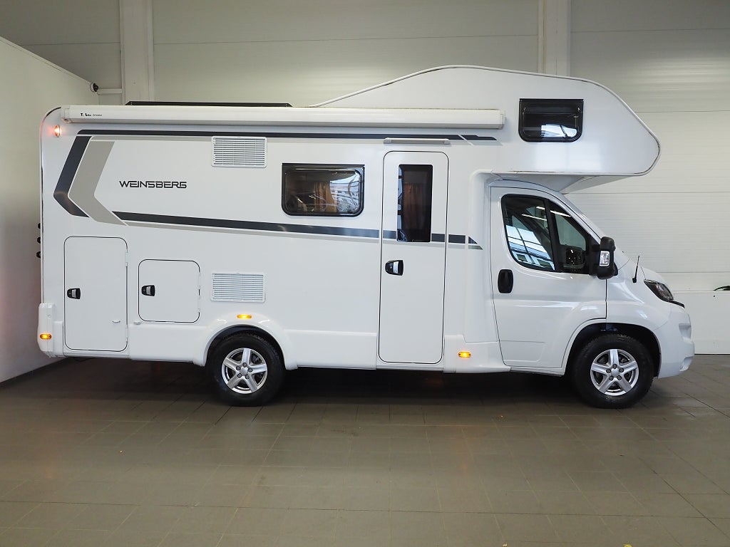 Weinsberg CaraHome 600 DKG AUT I 3500kg I Solcell I 6st Bältade Platser