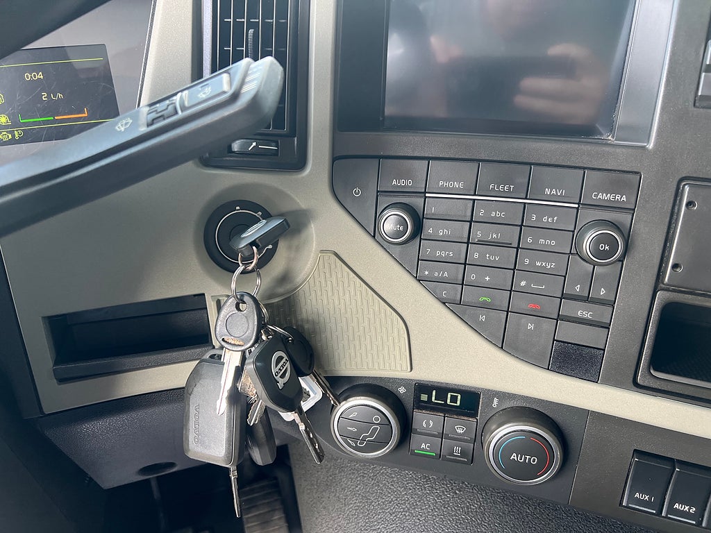 Volvo FM13 410 6x2 Skåpbil, *17 400 Mil*, Euro 6