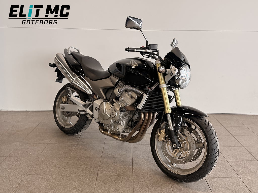 Honda Powersports CB600F Hornet 0.6 | Nyservad | Låga mil