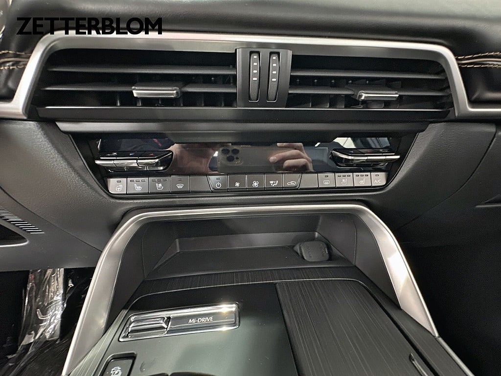 SUV Mazda CX-60 14 av 27