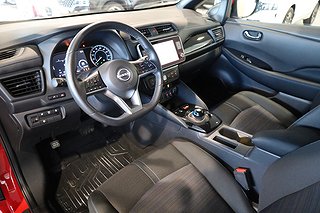 Halvkombi Nissan Leaf 9 av 23