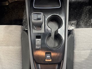 Nissan X-Trail 1.5 VC-T/7-sits/360°Kamera/P-sens/Rattvärme