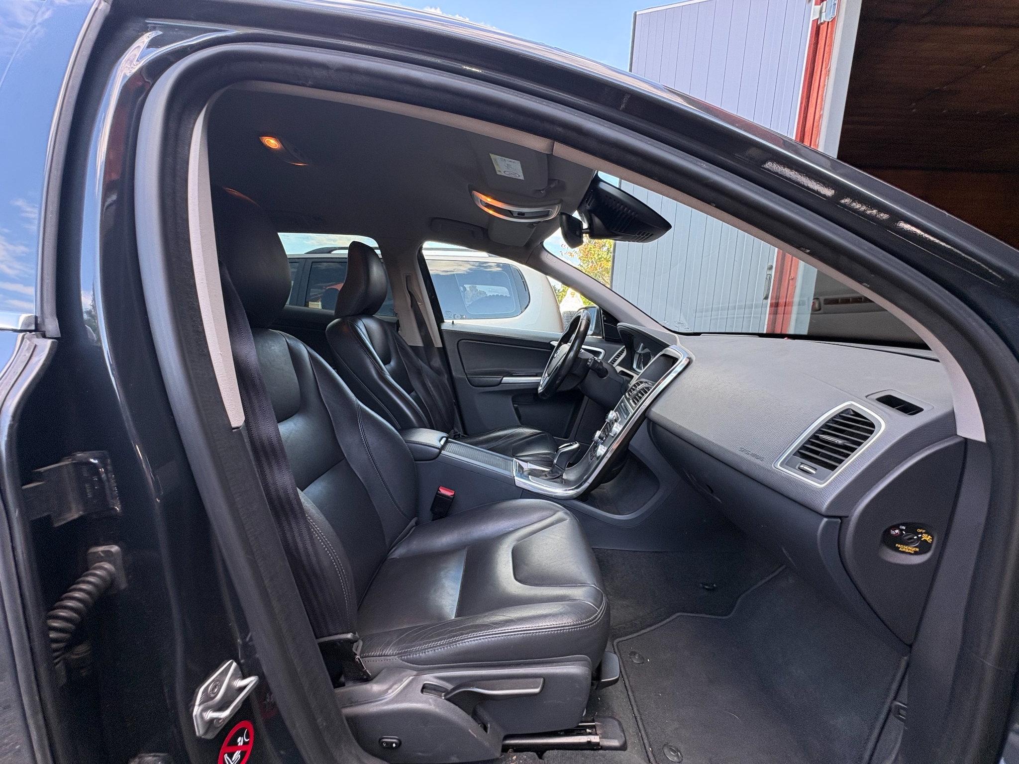 Volvo XC60 2017, kuva 6/40