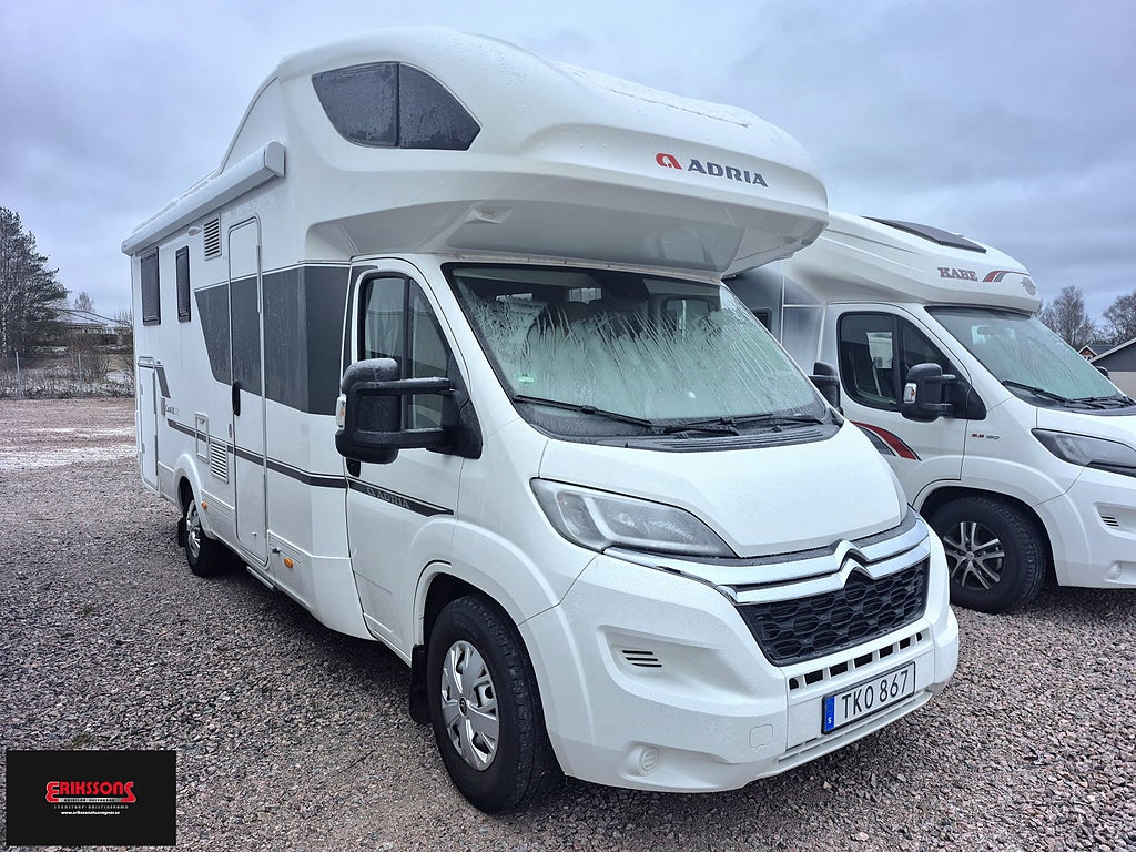 Adria Coral XL A 670 SL