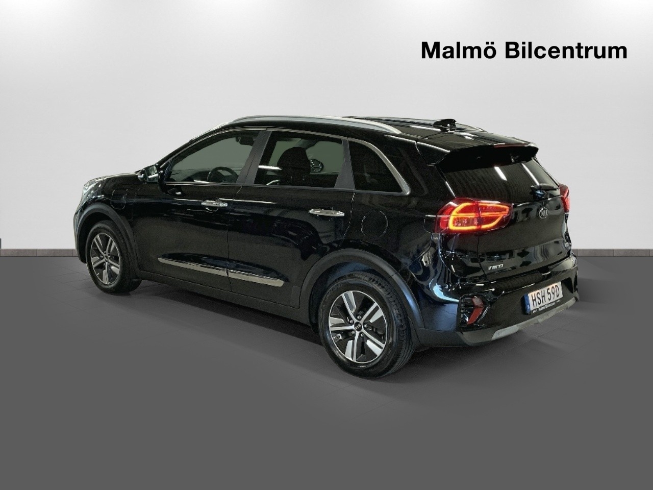 Kia Niro P-HEV 2021, photo 4/48