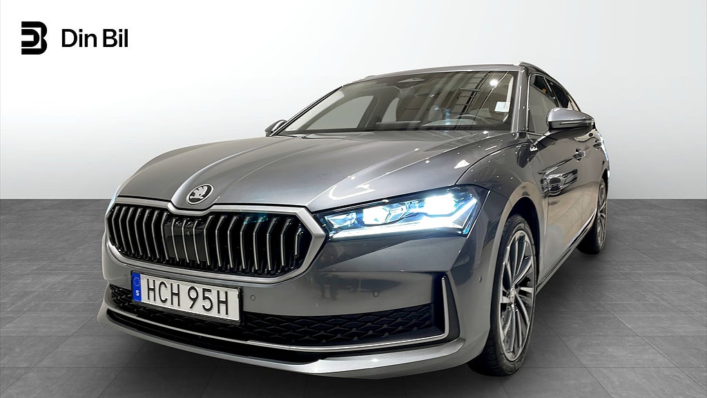 Skoda Superb Combi L&K 1,5 TSI iV 204 Drag Pano DCC 360