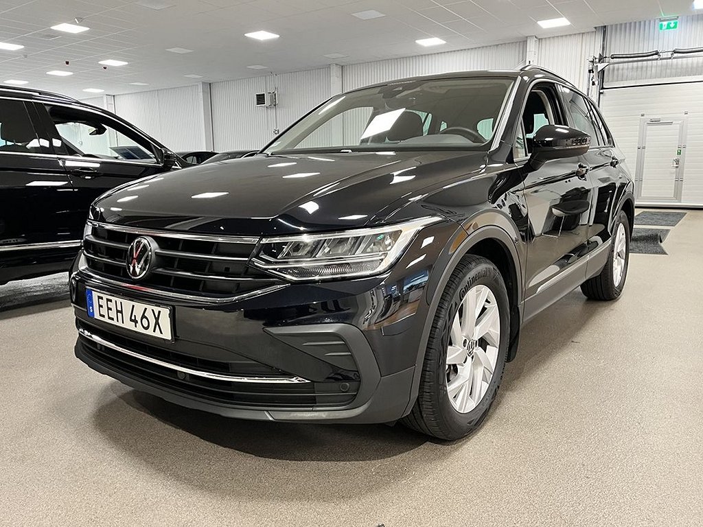 Volkswagen Tiguan 1.5 TSI 150hk Drag/Backkamera/P-Värmare