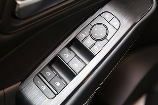 SUV Nissan Qashqai 11 av 25