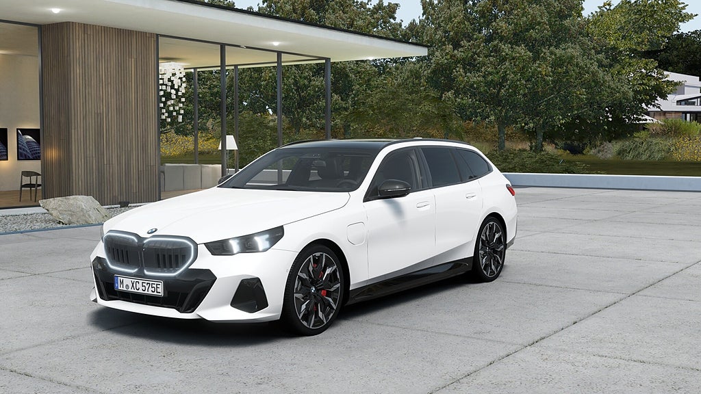 BMW 550 e xDrive Touring 2,95% ränta M Sport Pro Business Ed Drag DA Pro