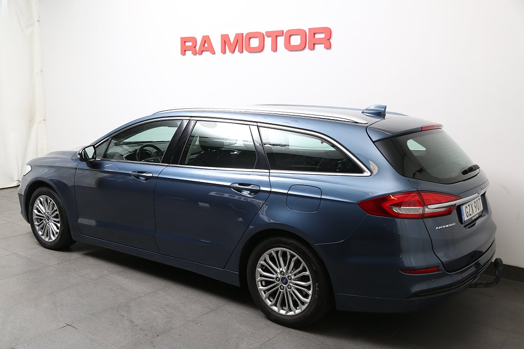 Ford Mondeo Hybrid E-CVT Titanium Aut 187hk Kombi Navi Dragkrok 2022