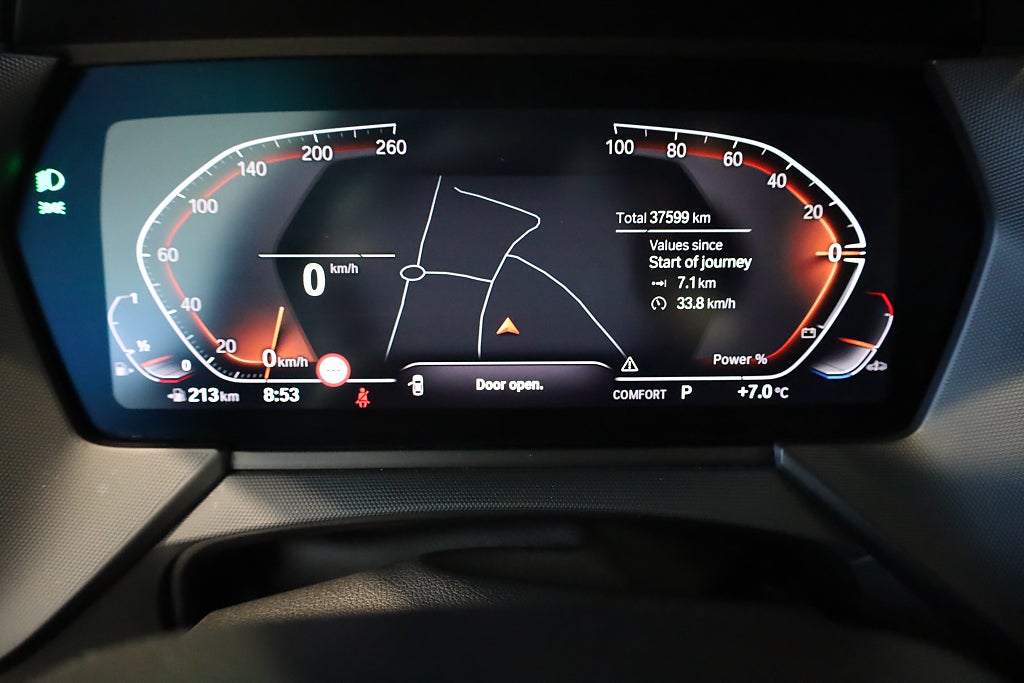 BMW 118I Steptronic M Sport Navi PDC CarPlay Rattvärme Laptimer 2022