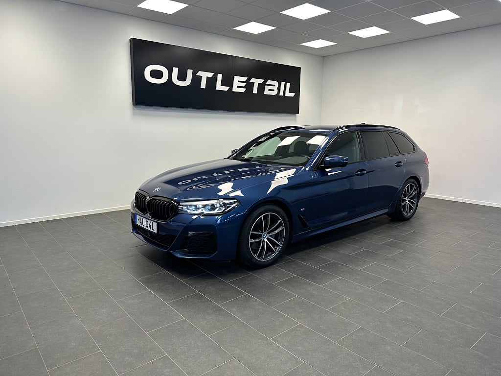 BMW 520d xDrive Touring Steptronic M Sport Värmare Drag Carplay
