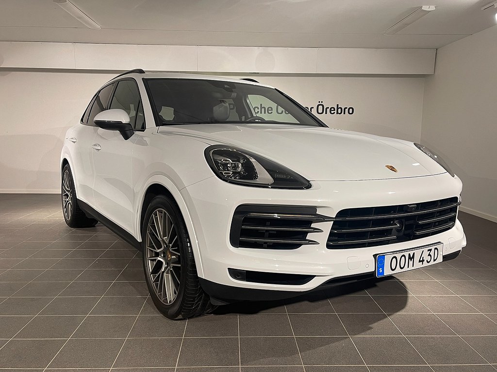 Porsche Cayenne E-Hybrid Leasebar/VAT