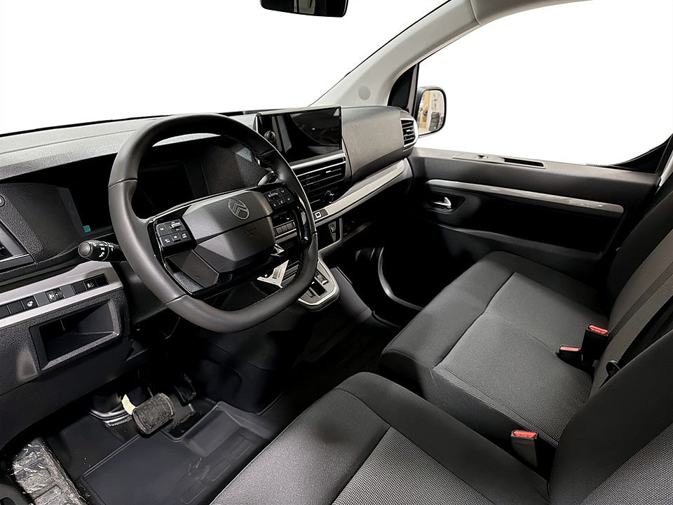 Bild på Citroën Jumpy Spacetourer PLUS BlueHDi 9-SITS Aut - HYRBIL