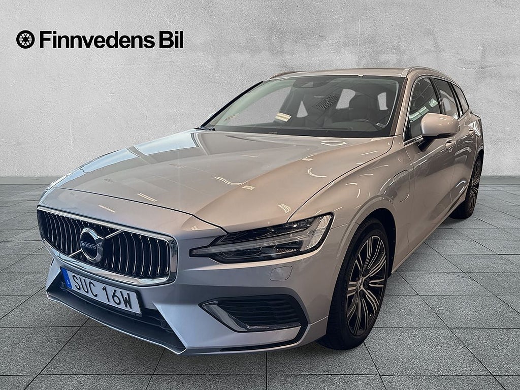 Volvo V60 T8 TE Inscription(S-V hjul , pano )
