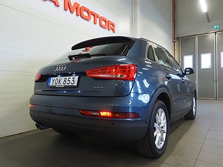 SUV Audi Q3 7 av 25