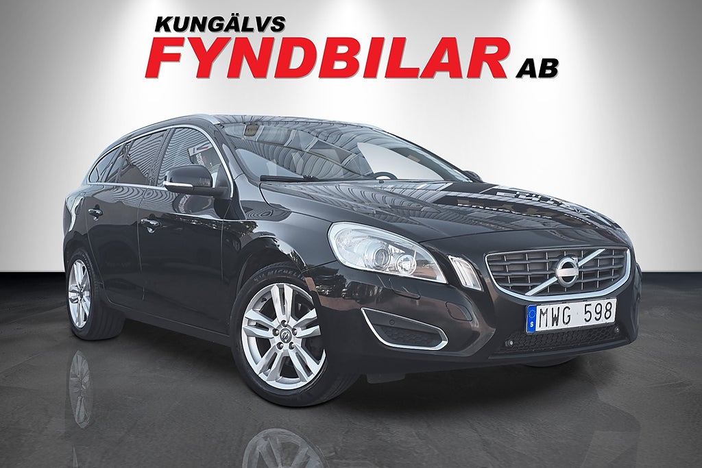 Volvo V60 D2 Aut, Summum Skinn, Pano, Drag