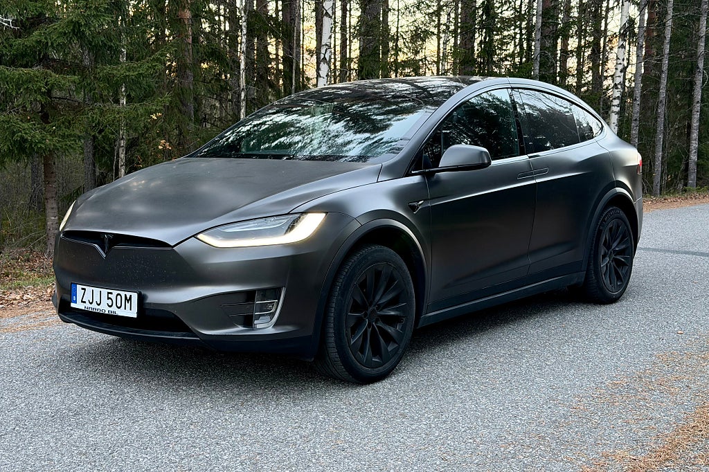 Tesla Model X 100D|FSD|AWD|Dragkrok|6-sits|Backkamera|Folierad