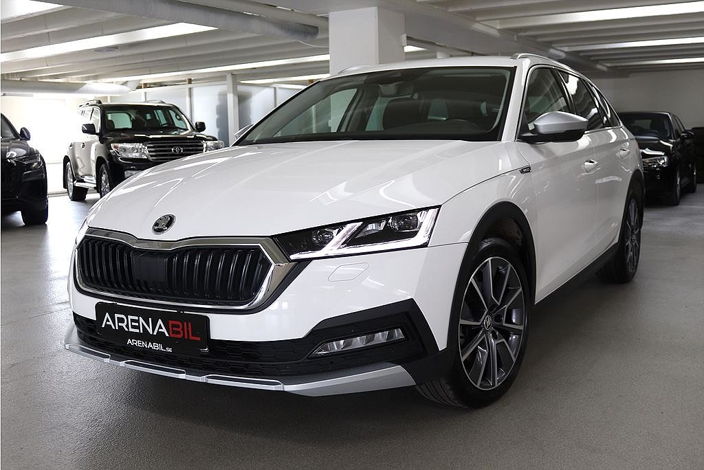 Skoda Octavia Scout 2.0 TDI 200hk 4x4 Värmare Dragkrok MOMS 