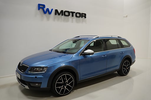 Skoda Octavia Scout 1.8 TSI 4x4 180hk Dragkrok P-sensor BT 